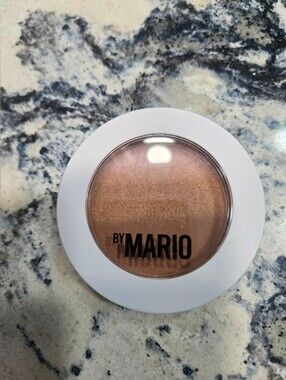 Makeup By Mario SoftSculpt TransformingSkin Perfector Light-Medium.